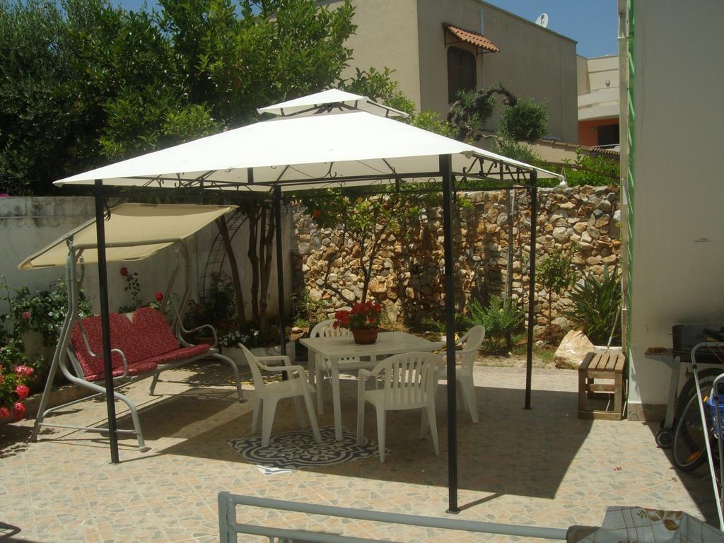 Villino Claudia 30 Mt Mare Villa Porto Cesareo Ruang foto